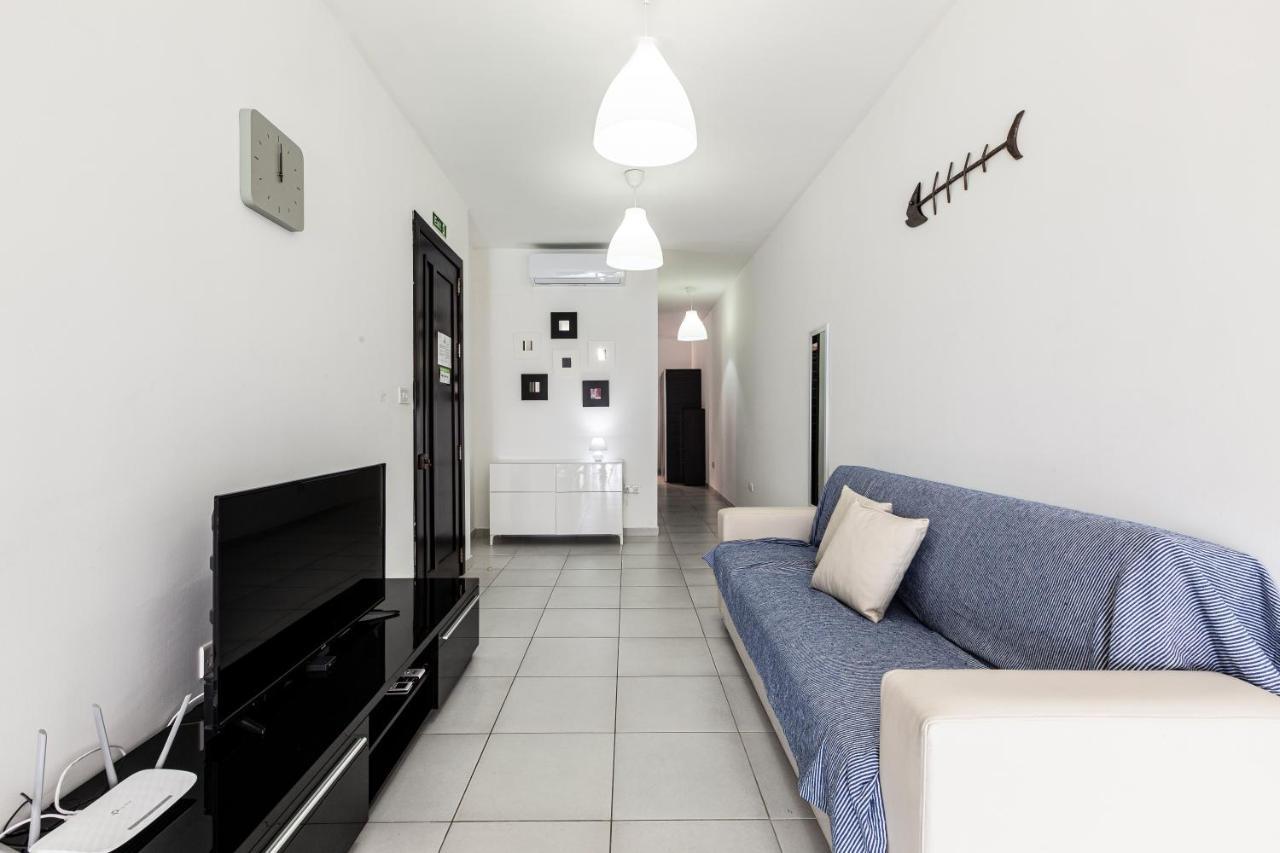 Z4 - Seafront Apartment San Pawl il-Baħar Eksteriør billede